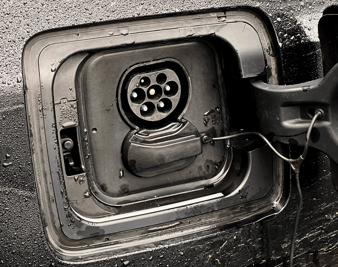 BMW i3 EV Charge Port Cover