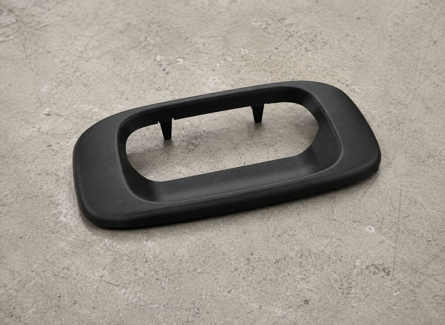 Silverado Sierra Tailgate Handle Bezel