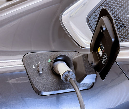 BMW i7 EV Charge Port Cover