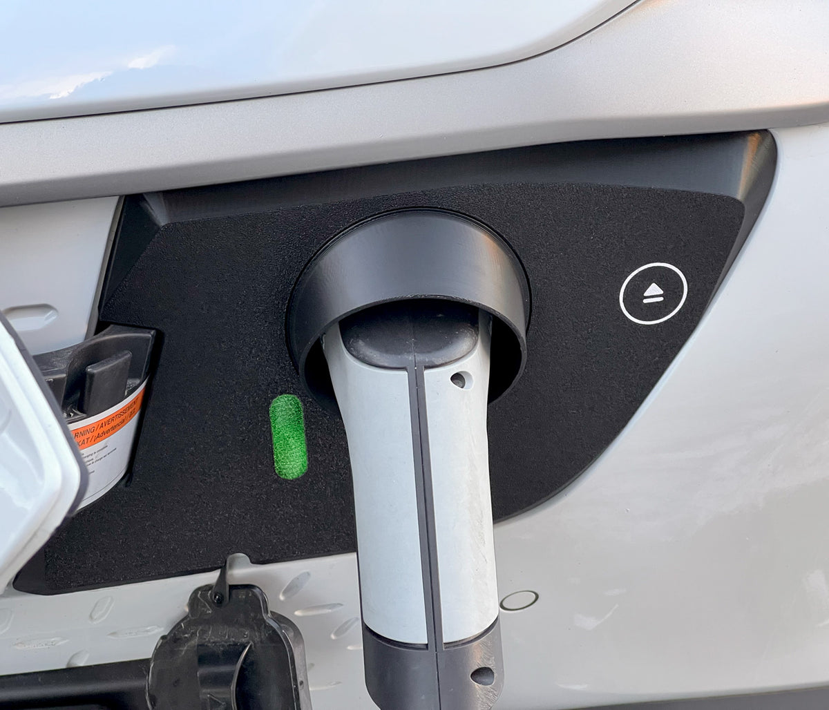 Hyundai Kona 2019-2020 EV Charge Port Cover - view 2