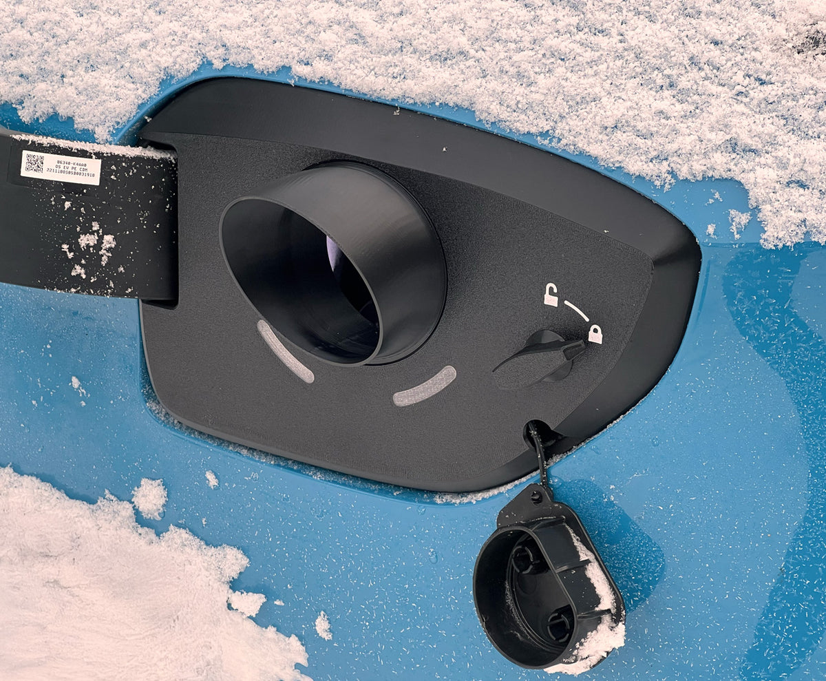 Hyundai Kona 2021-2023 EV Charge Port Cover - view 2
