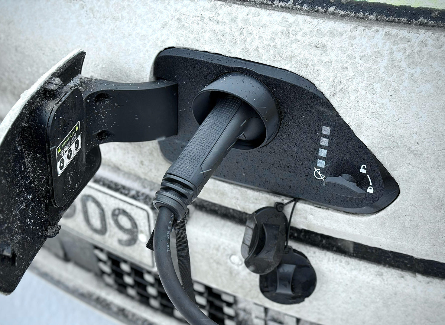 Hyundai Kona 2024 EV Charge Port Cover