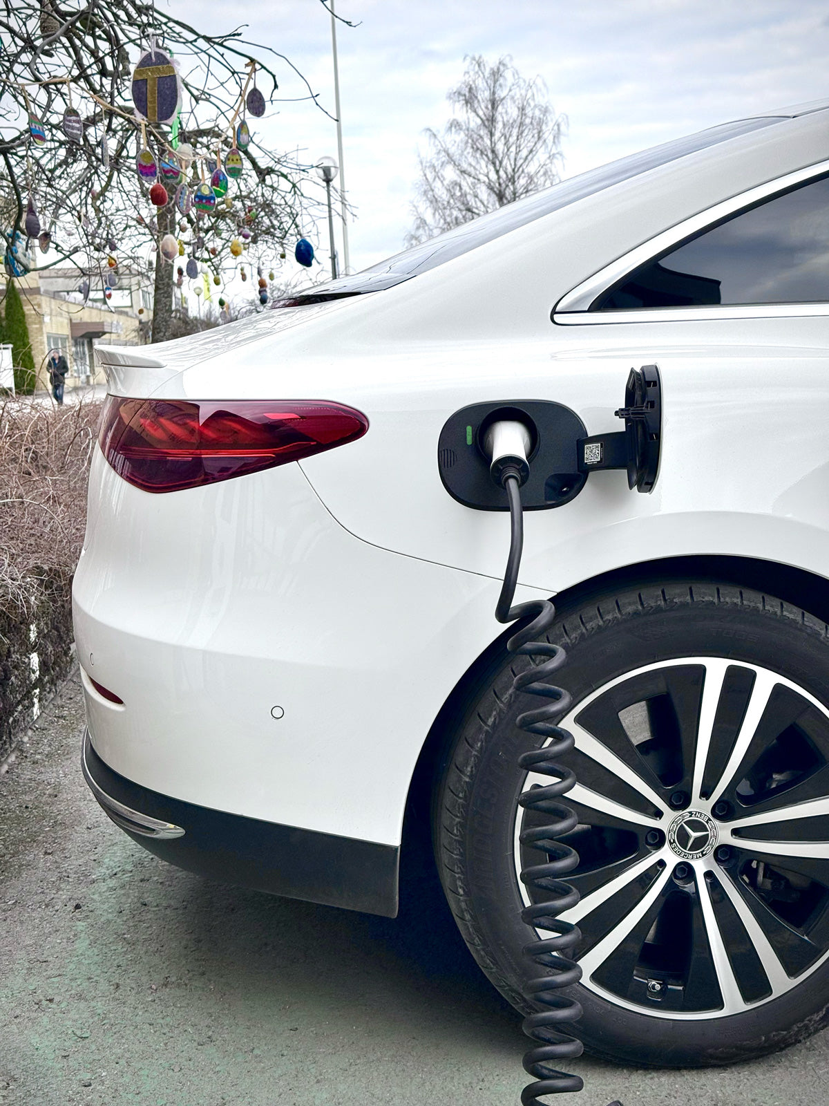 Mercedes-Benz EQE SUV EV Charge Port Cover - view 3