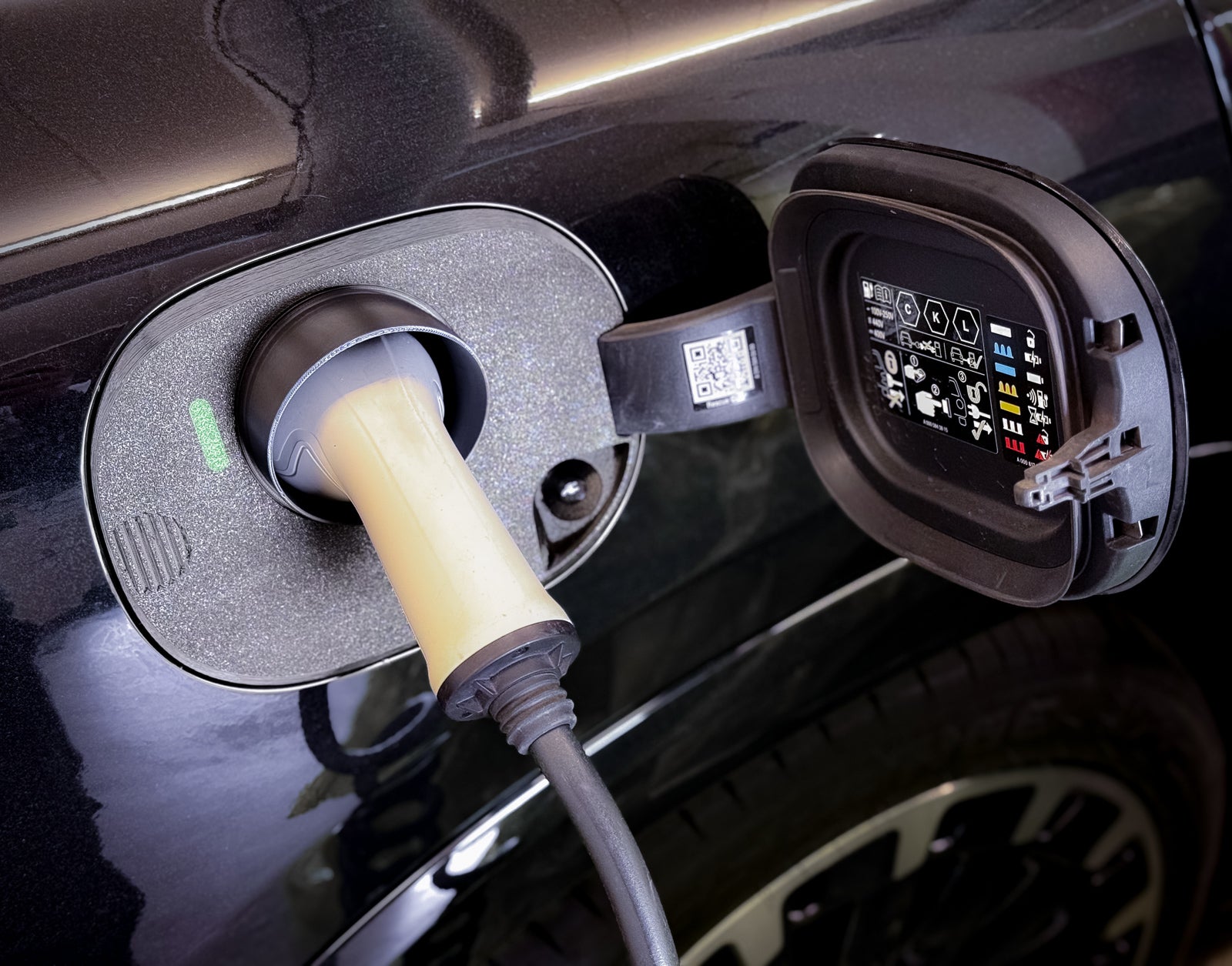 Mercedes-Benz EQS SUV EV Charge Port Cover