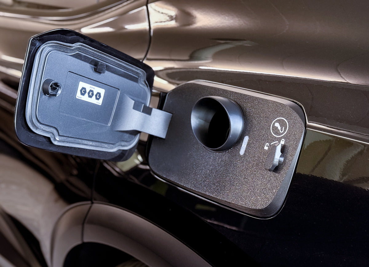 Polestar 3 V2 EV Charge Port Cover